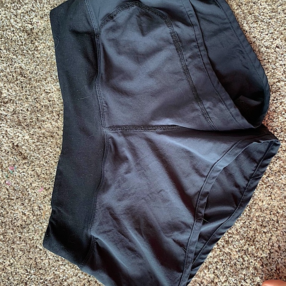 Rabbit (Run in Rabbit) - Catch Me if You Can Shorts